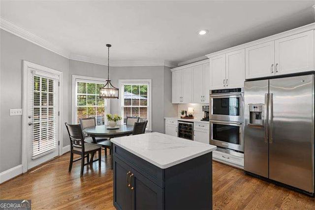 1020 Knoll Terrace, Roswell, GA 30075
