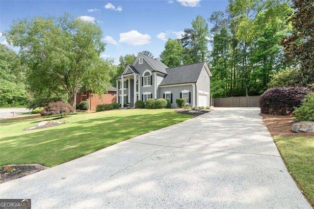 1020 Knoll Terrace, Roswell, GA 30075