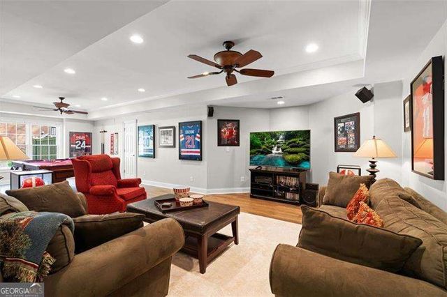 1020 Knoll Terrace, Roswell, GA 30075