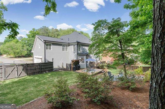 1020 Knoll Terrace, Roswell, GA 30075