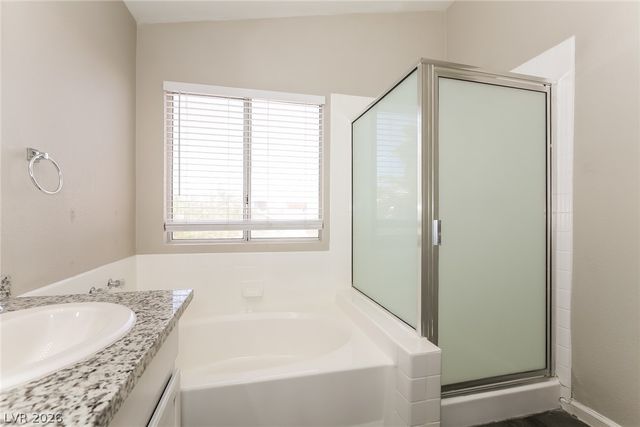 6572 Grand Oaks Drive, Las Vegas, NV 89156