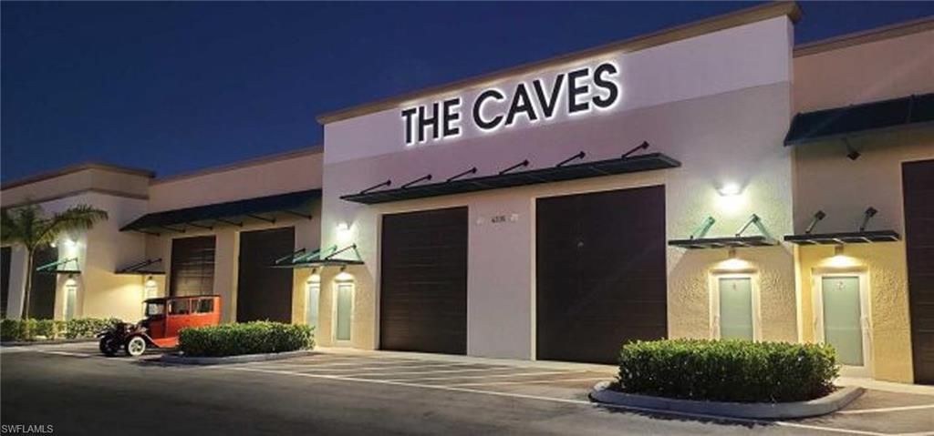 4317 SW 9th AVE, CAPE CORAL, FL 33914 — exterior