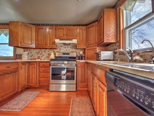 1532 E State Road 4, La Porte, IN 46350