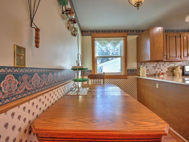 1532 E State Road 4, La Porte, IN 46350