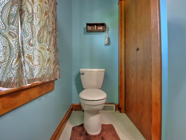 1532 E State Road 4, La Porte, IN 46350