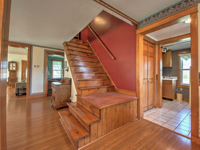 1532 E State Road 4, La Porte, IN 46350