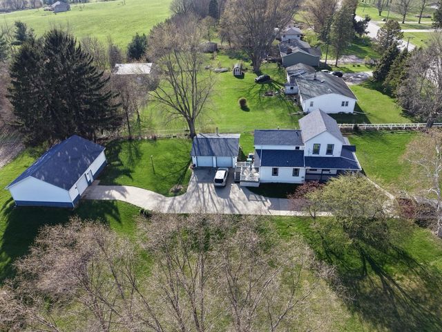 1532 E State Road 4, La Porte, IN 46350