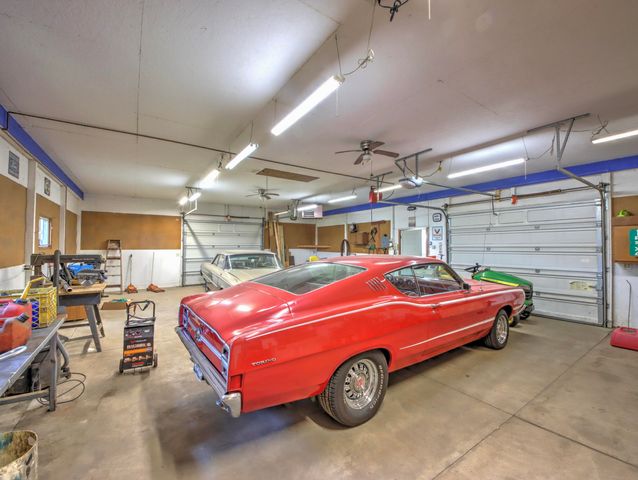 1532 E State Road 4, La Porte, IN 46350