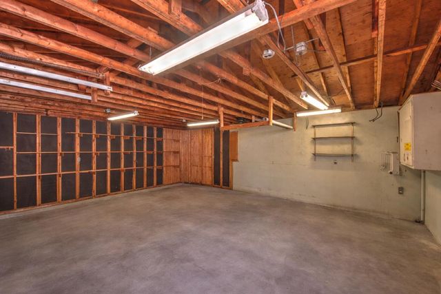 1532 E State Road 4, La Porte, IN 46350