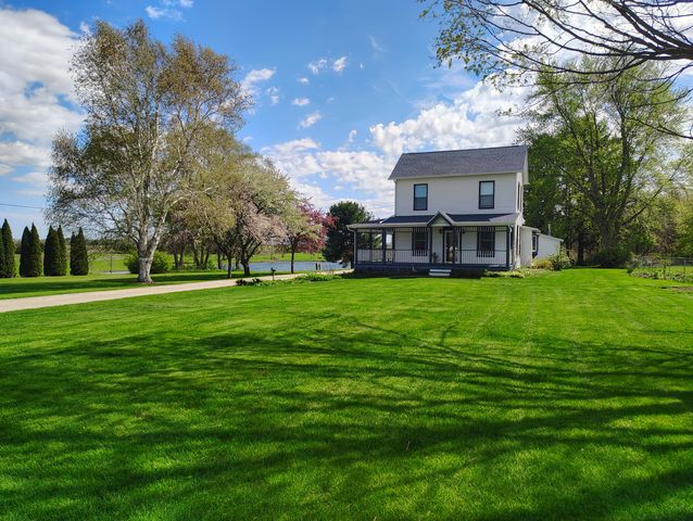 1532 E State Road 4, La Porte, IN 46350