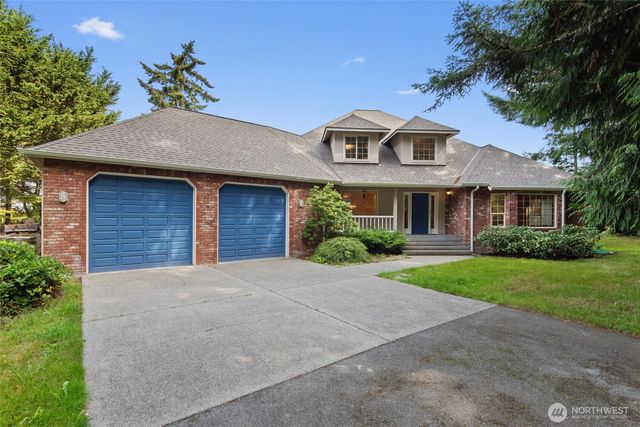 860 Hunt Road, Port Angeles, WA 98363