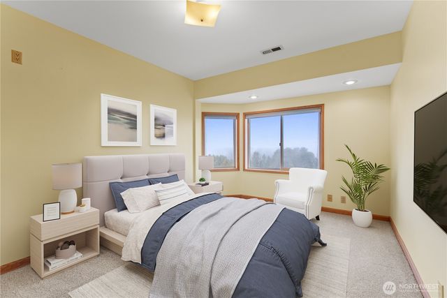 860 Hunt Road, Port Angeles, WA 98363