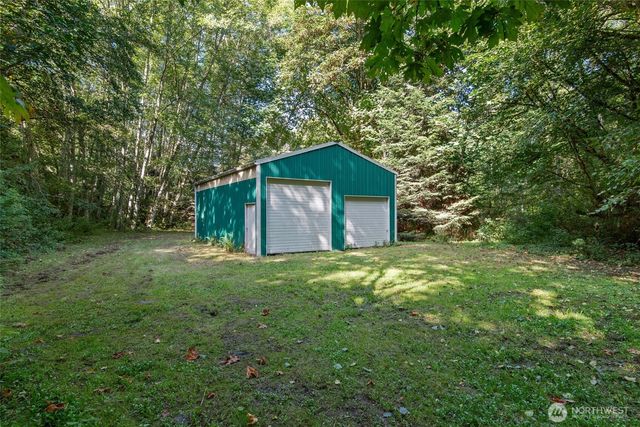 860 Hunt Road, Port Angeles, WA 98363
