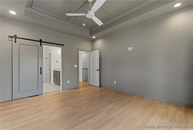 715 Lillian Way, Jeffersonville, IN 47130