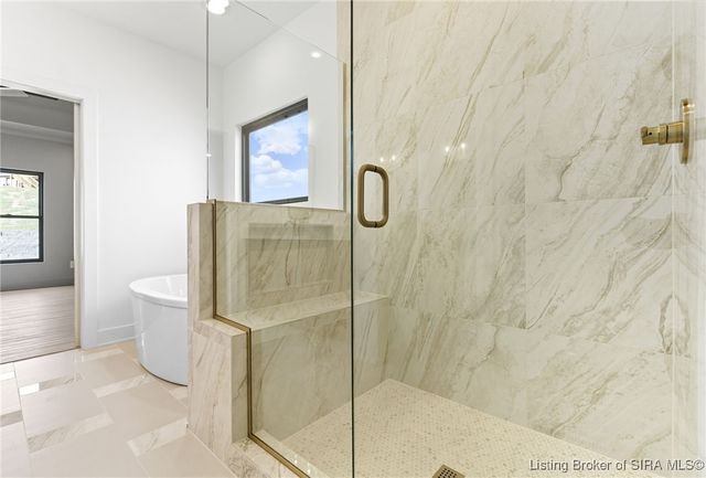 715 Lillian Way, Jeffersonville, IN 47130