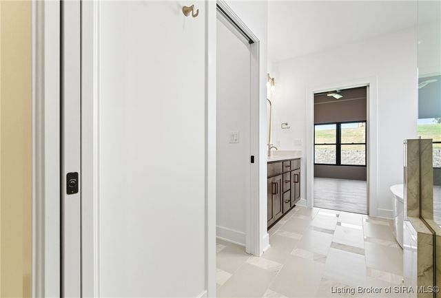 715 Lillian Way, Jeffersonville, IN 47130