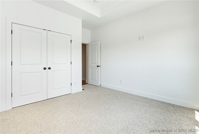 715 Lillian Way, Jeffersonville, IN 47130