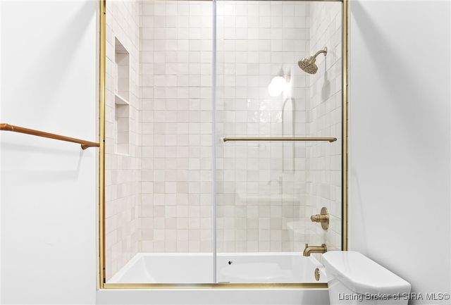 715 Lillian Way, Jeffersonville, IN 47130