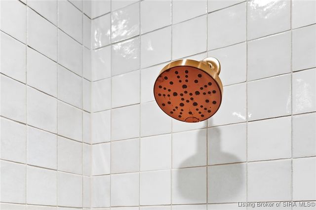 715 Lillian Way, Jeffersonville, IN 47130