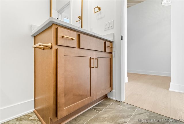 715 Lillian Way, Jeffersonville, IN 47130