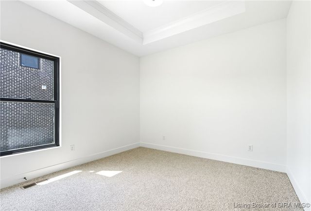 715 Lillian Way, Jeffersonville, IN 47130