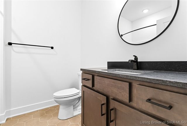 715 Lillian Way, Jeffersonville, IN 47130