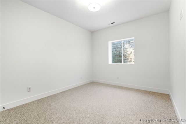 715 Lillian Way, Jeffersonville, IN 47130