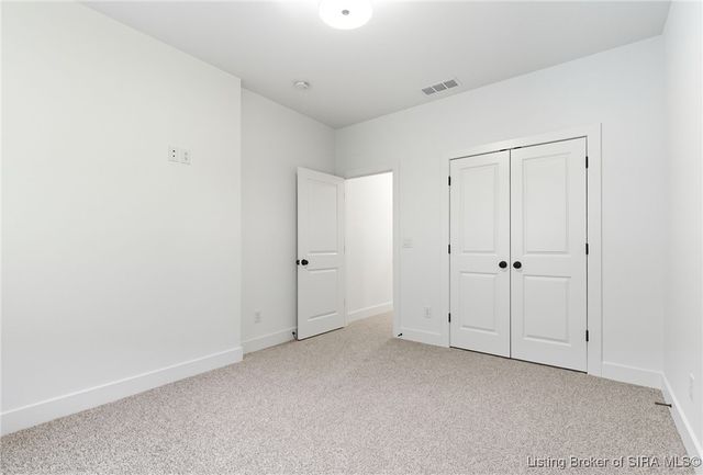 715 Lillian Way, Jeffersonville, IN 47130