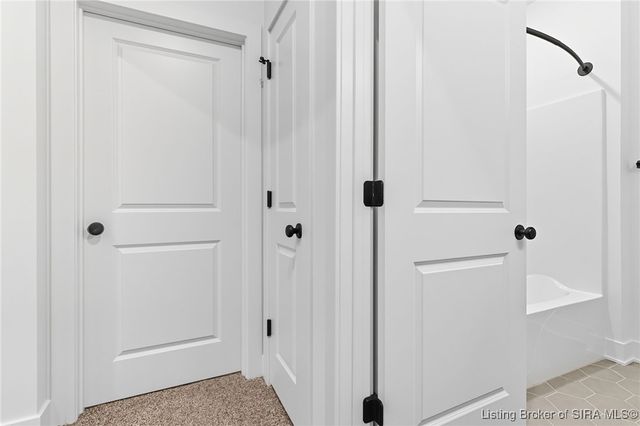 715 Lillian Way, Jeffersonville, IN 47130