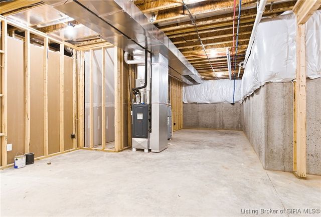 715 Lillian Way, Jeffersonville, IN 47130