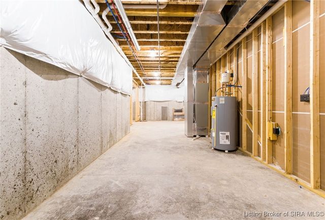 715 Lillian Way, Jeffersonville, IN 47130