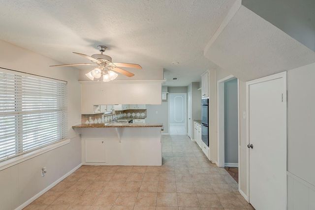 7803 Hurst Forest Drive, Humble, TX 77346