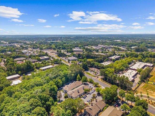 4209 Harris Ridge Court, Roswell, GA 30076