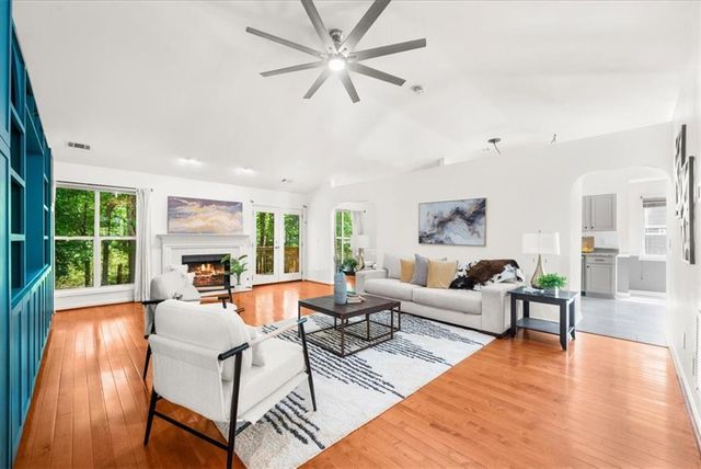 4209 Harris Ridge Court, Roswell, GA 30076