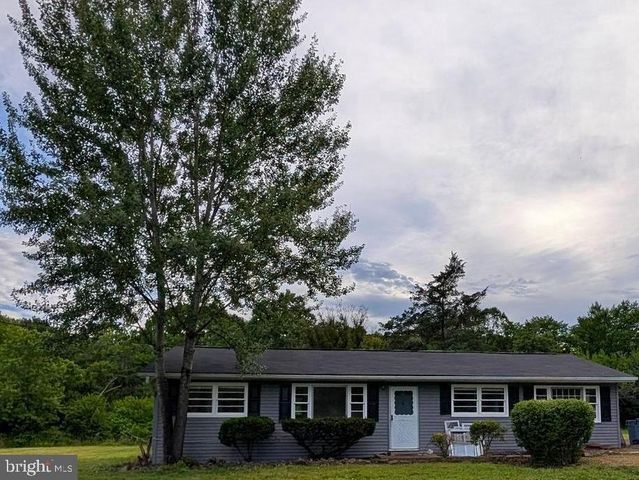 8614 LINTON HALL RD, Bristow, VA 20136