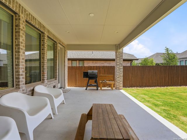130 Trotting Horse, Boerne, TX 78006
