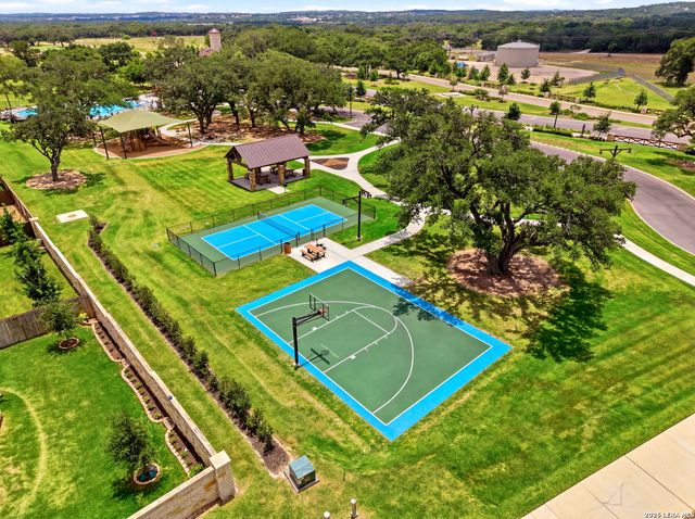 130 Trotting Horse, Boerne, TX 78006