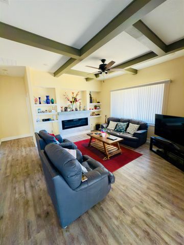 415 Sweetwater Rd, Maize, KS 67101