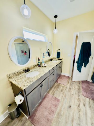 415 Sweetwater Rd, Maize, KS 67101