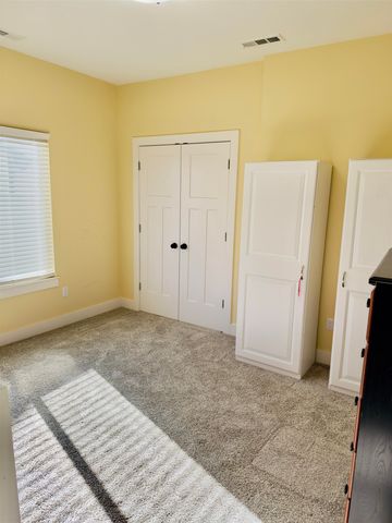 415 Sweetwater Rd, Maize, KS 67101