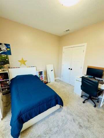 415 Sweetwater Rd, Maize, KS 67101