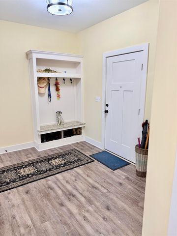 415 Sweetwater Rd, Maize, KS 67101