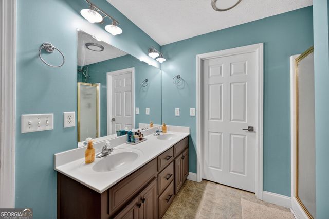 509 Aarons Circle, Gray, GA 31032