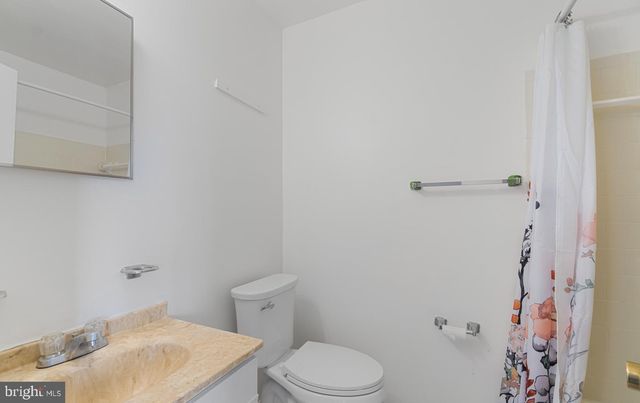 21 HOLLAND HILL CT, Catonsville, MD 21228