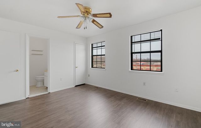 21 HOLLAND HILL CT, Catonsville, MD 21228