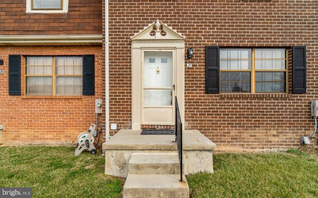 21 HOLLAND HILL CT, Catonsville, MD 21228