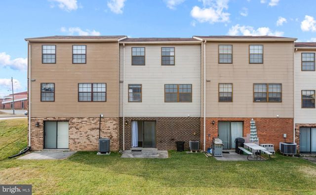 21 HOLLAND HILL CT, Catonsville, MD 21228