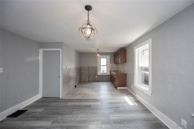 1023 15th Street, Niagara Falls, NY 14301