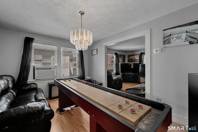17 Layton Street, West Hartford, CT 06110