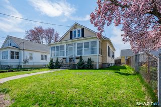 17 Layton Street, West Hartford, CT 06110